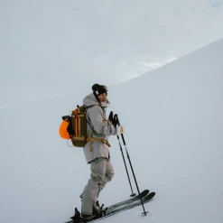 Cheap โ๏ธ POC Dimension VPD ๐ Backpack Snow ๐ 26 POC Dimension VPD Backpack Snow