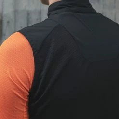 Budget ✔️ POC Sports Cycling M's Enthral Gilet 😉 29 POC Sports Cycling M's Enthral Gilet