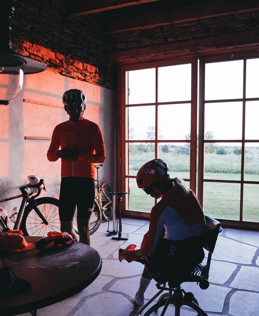 Flash Sale 🎁 POC AVIP Glove Long 💯 5 POC AVIP Glove Long