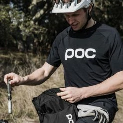 New ๐ POC Resistance Enduro Glove ๐คฉ 22 POC Resistance Enduro Glove